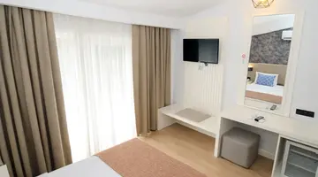 ALDER GARDEN HOTEL