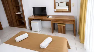 ALDER GARDEN HOTEL