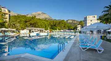 ALDER GARDEN HOTEL