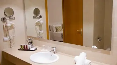 ALEGRIA PLAZA PARIS HOTEL ****