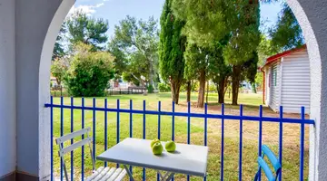 Aleksandar Hotel