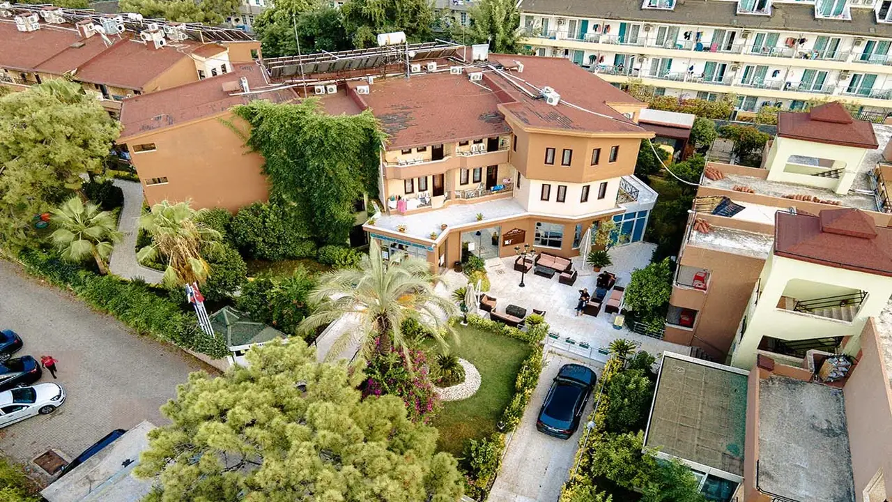 Aleria Belport Beach Hotel (ex. Alerya B