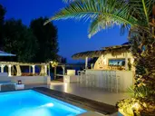 Alesahne Beach Hotel