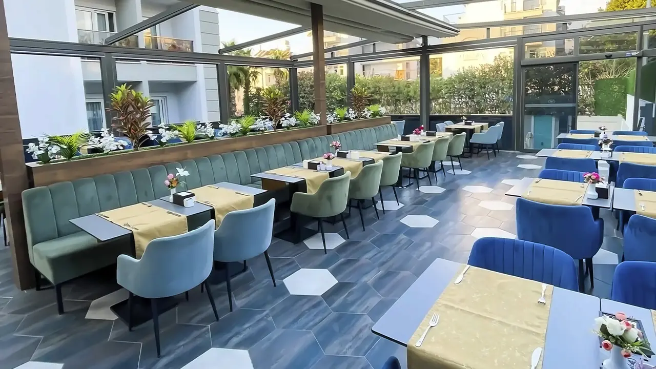 Alessia Hotel