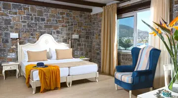 ALEXANDER BEACH HOTEL AND VILLAGE RESORT