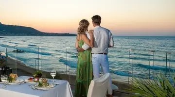ALEXANDER BEACH HOTEL AND VILLAGE RESORT