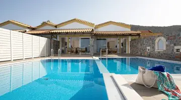 ALEXANDER BEACH HOTEL AND VILLAGE RESORT