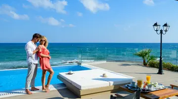 ALEXANDER BEACH HOTEL AND VILLAGE RESORT