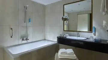 ALEXANDER BEACH HOTEL AND VILLAGE RESORT
