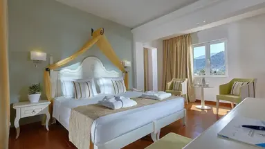 Alexander Beach Hotel & Village Resort