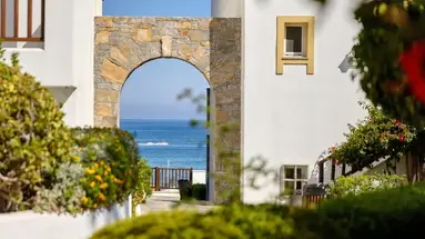 Alexander Beach Hotel & Village Resort