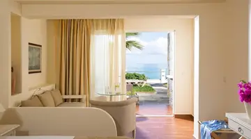 Alexander Beach Hotel & Village Resort