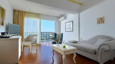 Alexander Beach Hotel & Village Resort