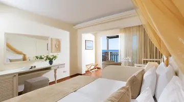 Alexander Beach Hotel & Village Resort