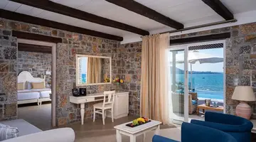 Alexander Beach Hotel & Village Resort