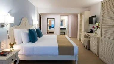 Alexander Beach Hotel & Village Resort