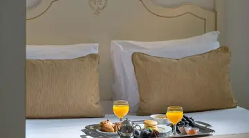 Alexander Beach Hotel & Village Resort