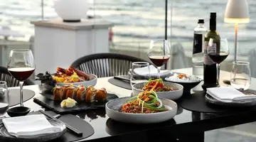Alexander Beach Hotel & Village Resort