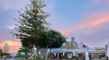 Alexander Beach Hotel & Village Resort