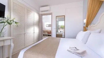 Alexander Beach Hotel & Village Resort