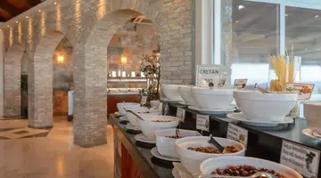 Alexander Beach Hotel & Village