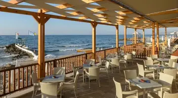 Alexander Beach Hotel & Village