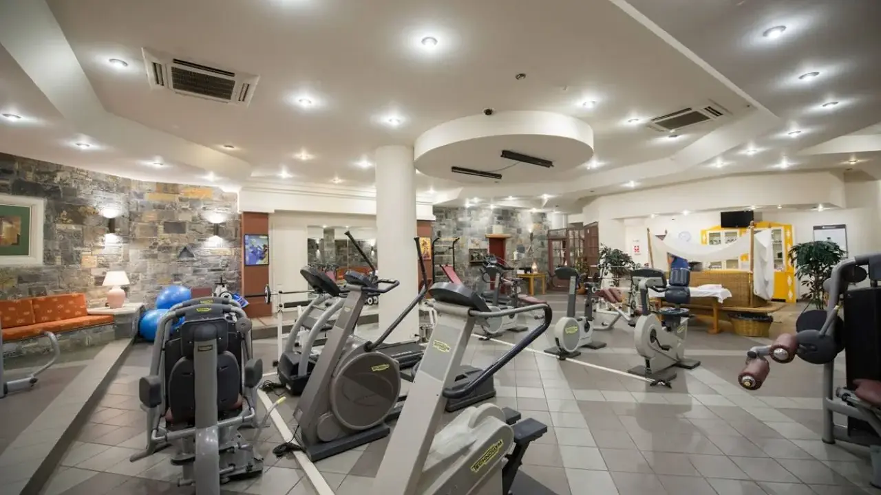 Alexander Beach Hotel & Village