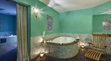 Alexander Beach Hotel & Village