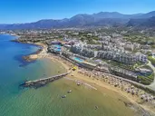 Alexander Beach Hotel