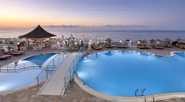Alexander Beach Hotel