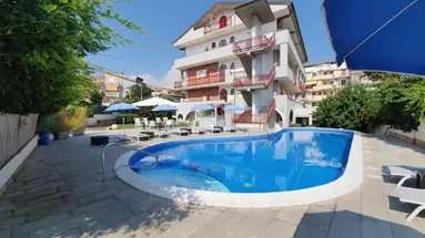 ALEXANDER HOTEL