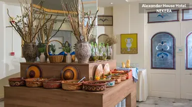 Alexander House