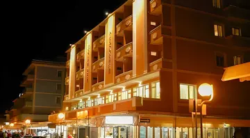 Alexander Resort