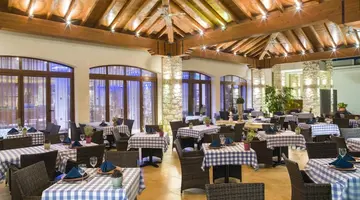 Alexander The Great Hotel