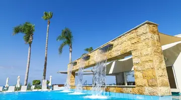 Alexander The Great Hotel