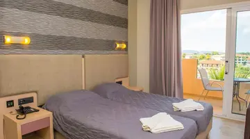 Alexander the Great Hotel