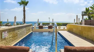 Alexander The Great Hotel