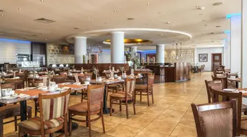 Alexander The Great Hotel