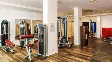 Alexander the Great Hotel
