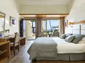 Alexander the Great Hotel