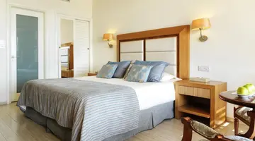 Alexander The Great Hotel