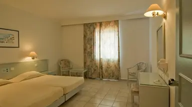 Alexandra Beach Hotel and Apartments