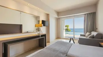 Alexandra Beach Resort & Spa