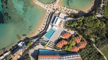 Alexandra Beach Resort & Spa