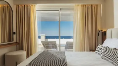 Alexandra Beach Resort & Spa