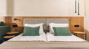 Alexandra Beach Resort & Spa