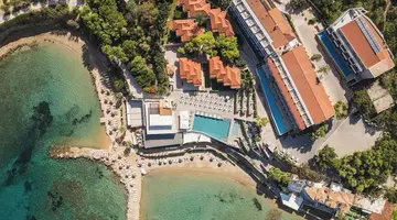 Alexandra Beach Resort & Spa