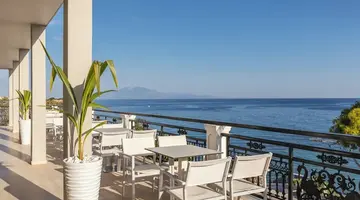 Alexandra Beach Resort & Spa