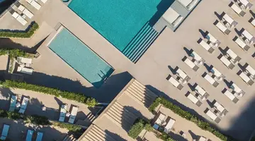 Alexandra Beach Resort & Spa