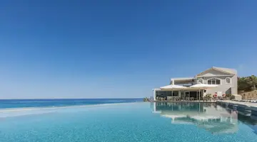 Alexandra Beach Resort & Spa